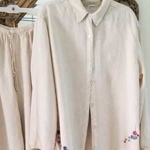 Subtle Tones Top and Pant Set. Size 3/XL